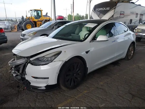 5YJ3E1EB9KF391331 2019 TESLA MODEL 3 - Image 2