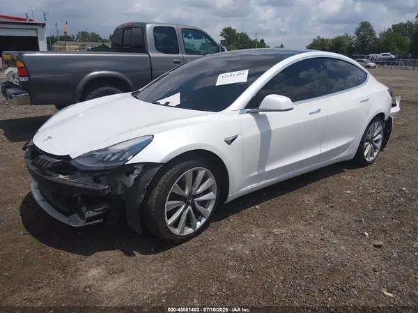 5YJ3E1EB9KF392382 2019 TESLA MODEL 3 - Image 2