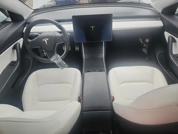 5YJ3E1EB9KF393726 2019 TESLA MODEL 3 - Image 8