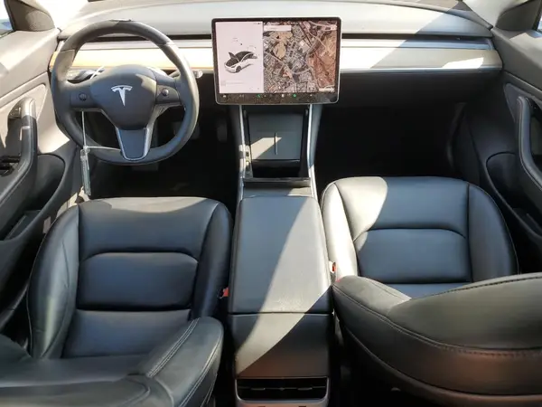 5YJ3E1EB9KF418320 2019 TESLA MODEL 3 - Image 8