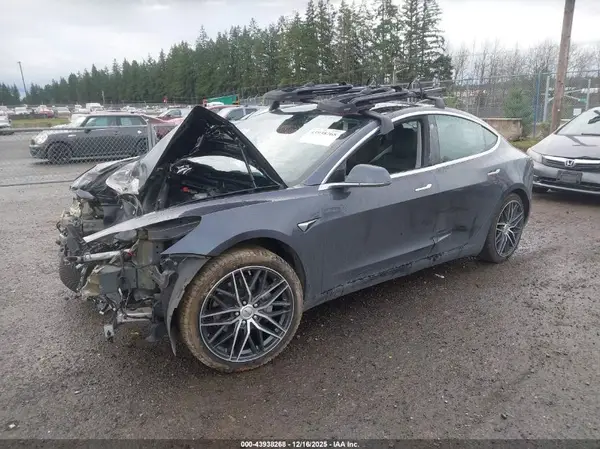 5YJ3E1EB9KF418544 2019 TESLA MODEL 3 - Image 2