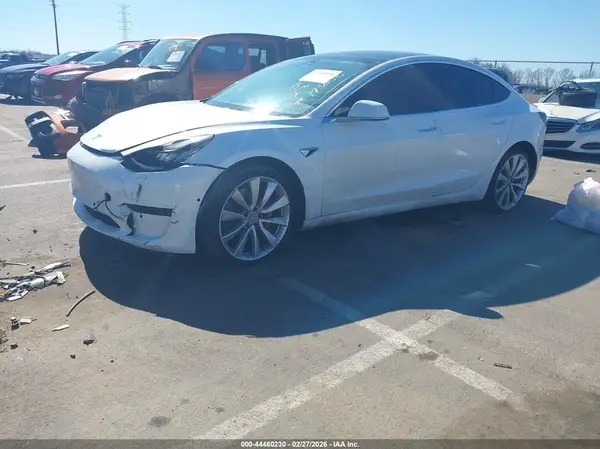 5YJ3E1EB9KF419922 2019 TESLA MODEL 3 - Image 2