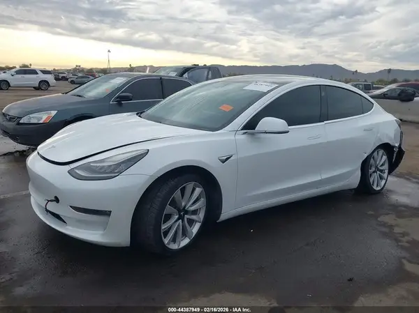 5YJ3E1EB9KF434128 2019 TESLA MODEL 3 - Image 2