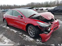 5YJ3E1EB9KF440785 2019 TESLA MODEL 3