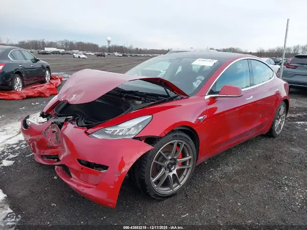 5YJ3E1EB9KF440785 2019 TESLA MODEL 3 - Image 2