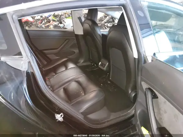 5YJ3E1EB9KF441841 2019 TESLA MODEL 3 - Image 8