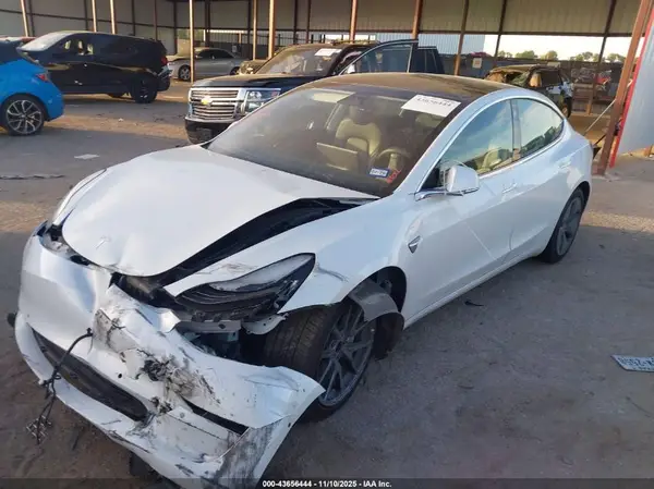 5YJ3E1EB9KF448160 2019 TESLA MODEL 3 - Image 2