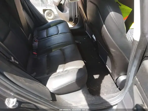 5YJ3E1EB9KF452063 2019 TESLA MODEL 3 - Image 8