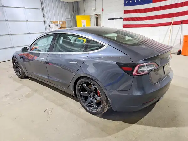 5YJ3E1EB9KF469641 2019 TESLA MODEL 3 - Image 2