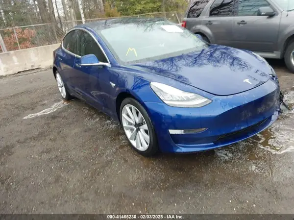5YJ3E1EB9KF477481 2019 TESLA MODEL 3 - Image 1
