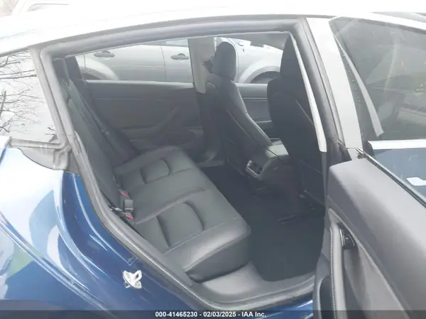 5YJ3E1EB9KF477481 2019 TESLA MODEL 3 - Image 8