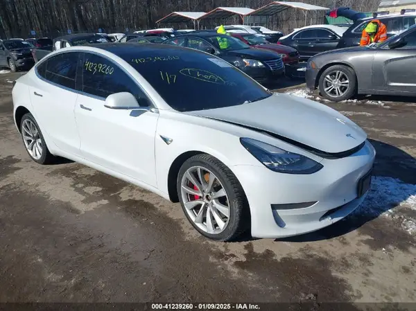 5YJ3E1EB9KF487072 2019 TESLA MODEL 3 - Image 1