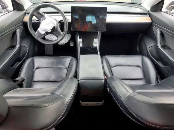 5YJ3E1EB9KF487217 2019 TESLA MODEL 3 - Image 8