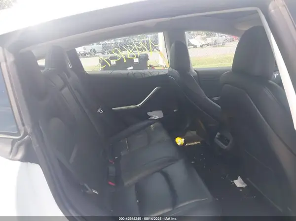 5YJ3E1EB9KF493390 2019 TESLA MODEL 3 - Image 8