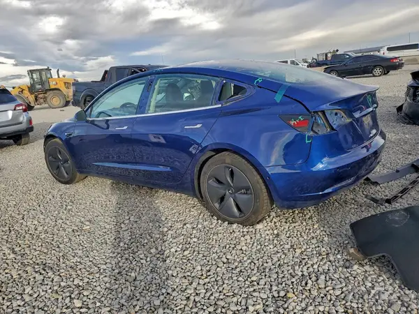 5YJ3E1EB9KF497570 2019 TESLA MODEL 3 - Image 2