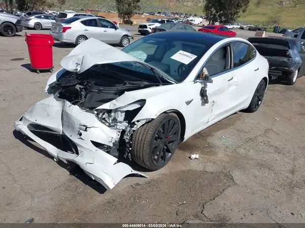 5YJ3E1EB9KF514674 2019 TESLA MODEL 3 - Image 2