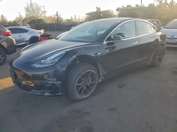 5YJ3E1EB9LF599937 2020 TESLA MODEL 3 - Image 1