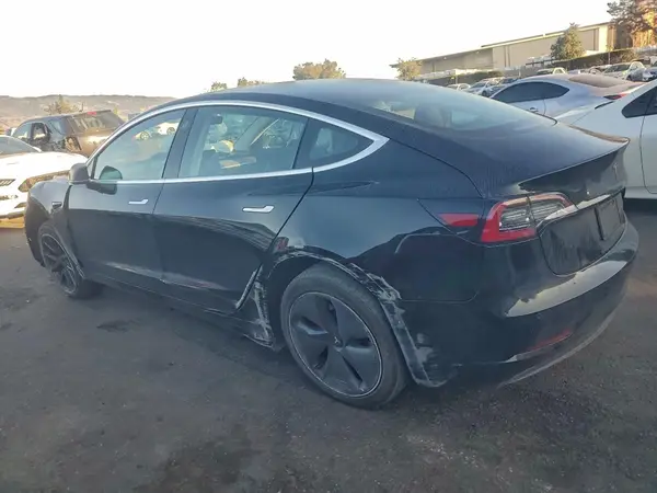 5YJ3E1EB9LF599937 2020 TESLA MODEL 3 - Image 2