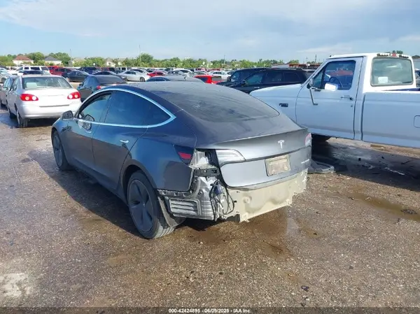 2020 TESLA MODEL 3 IAAI lot 42424895 auction photo 3