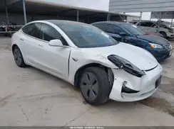 5YJ3E1EB9LF619166 2020 TESLA MODEL 3