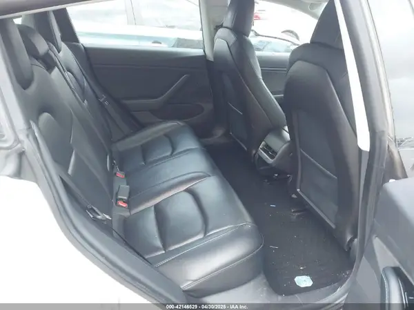 5YJ3E1EB9LF619166 2020 TESLA MODEL 3 - Image 8
