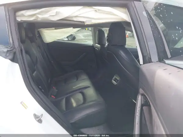 5YJ3E1EB9LF621712 2020 TESLA MODEL 3 - Image 8