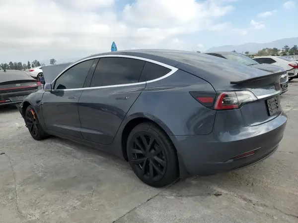 5YJ3E1EB9LF635240 2020 TESLA MODEL 3 - Image 2