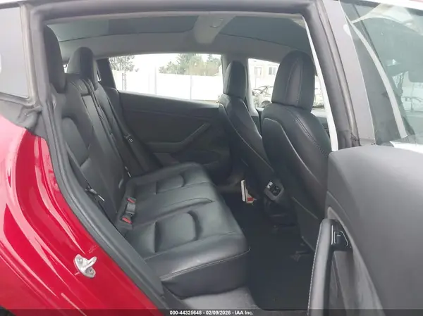 5YJ3E1EB9LF635898 2020 TESLA MODEL 3 - Image 8