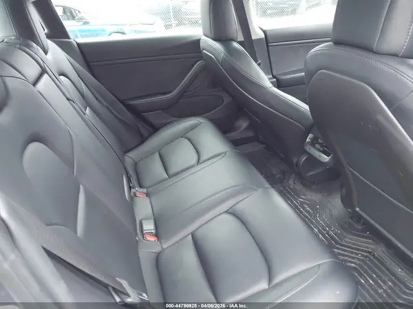5YJ3E1EB9LF637313 2020 TESLA MODEL 3 - Image 8