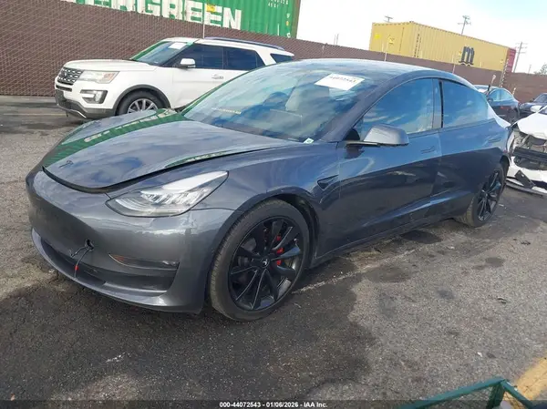 5YJ3E1EB9LF638073 2020 TESLA MODEL 3 - Image 2