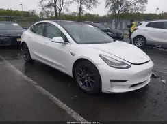 5YJ3E1EB9LF639580 2020 TESLA MODEL 3
