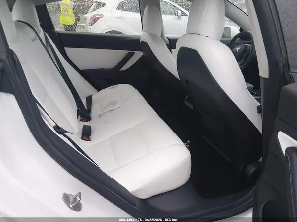 5YJ3E1EB9LF639580 2020 TESLA MODEL 3 - Image 8