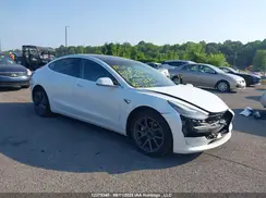 5YJ3E1EB9LF643175 2020 TESLA MODEL 3