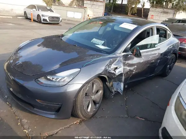 5YJ3E1EB9LF649736 2020 TESLA MODEL 3 - Image 2