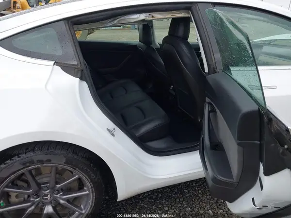 5YJ3E1EB9LF650062 2020 TESLA MODEL 3 - Image 8