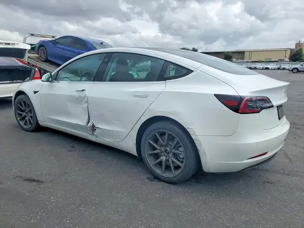 5YJ3E1EB9LF650112 2020 TESLA MODEL 3 - Image 2