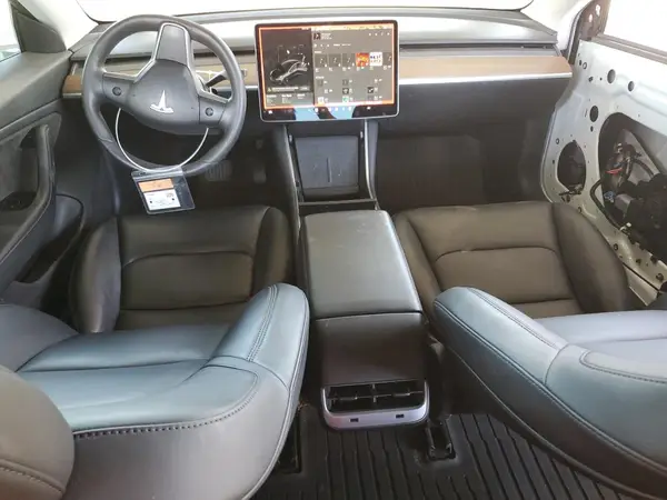 5YJ3E1EB9LF650143 2020 TESLA MODEL 3 - Image 8