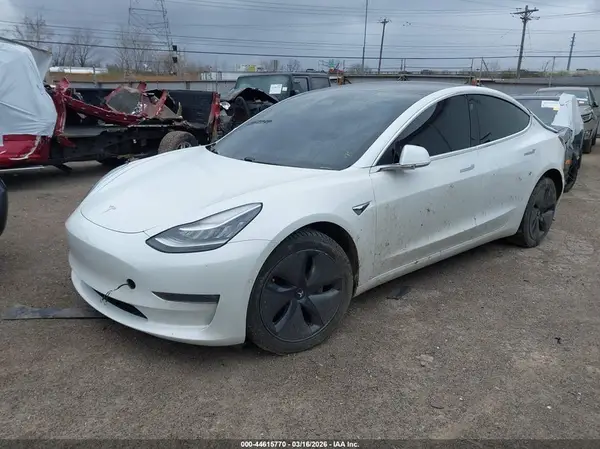 5YJ3E1EB9LF665676 2020 TESLA MODEL 3 - Image 2