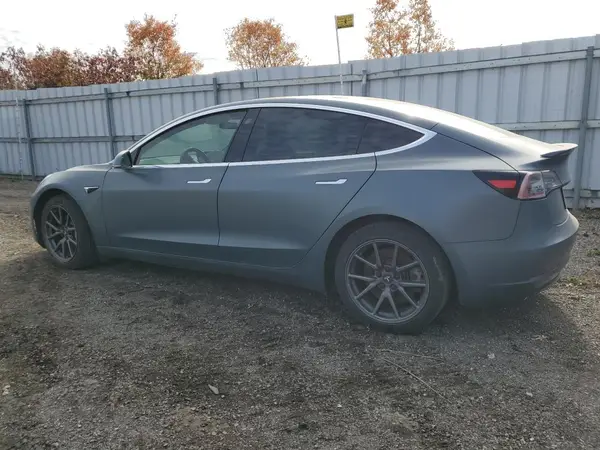 5YJ3E1EB9LF670523 2020 TESLA MODEL 3 - Image 2