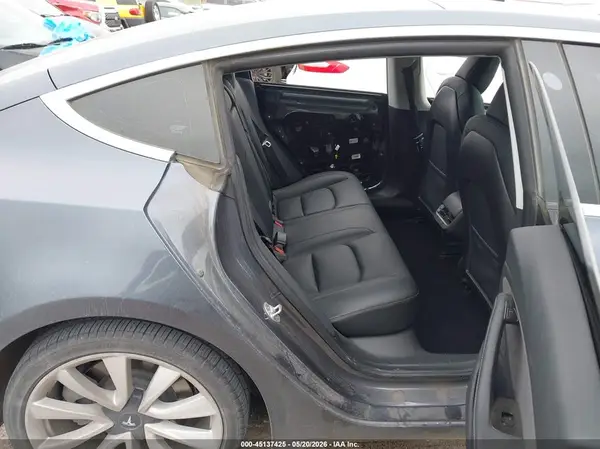 5YJ3E1EB9LF711975 2020 TESLA MODEL 3 - Image 8