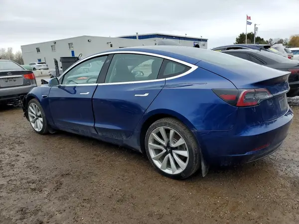 5YJ3E1EB9LF716934 2020 TESLA MODEL 3 - Image 2
