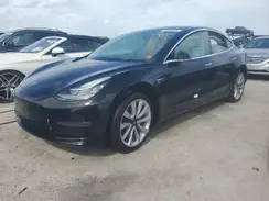 5YJ3E1EB9LF719798 2020 TESLA MODEL 3