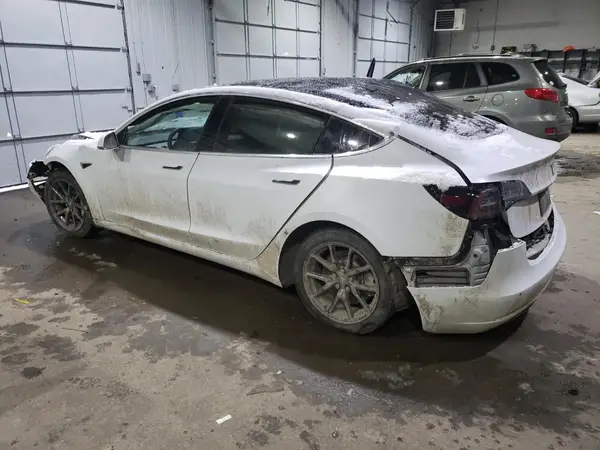 5YJ3E1EB9LF741624 2020 TESLA MODEL 3 - Image 2