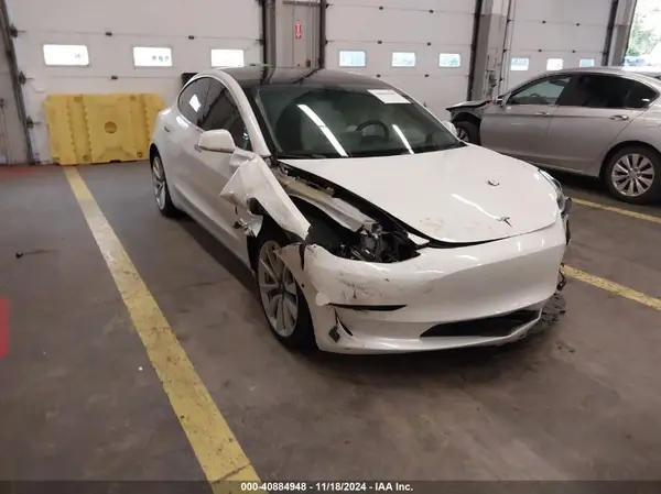 5YJ3E1EB9LF742756 2020 TESLA MODEL 3 - Image 1