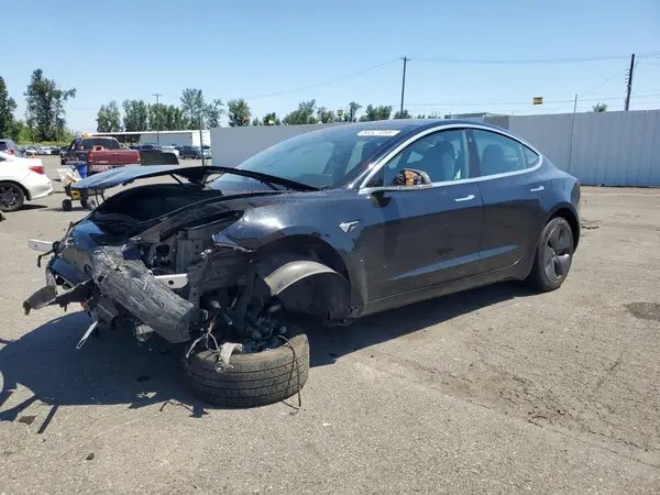 5YJ3E1EB9LF744197 2020 TESLA MODEL 3 - Image 1
