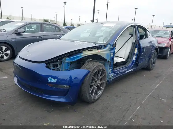 5YJ3E1EB9LF744684 2020 TESLA MODEL 3 - Image 2