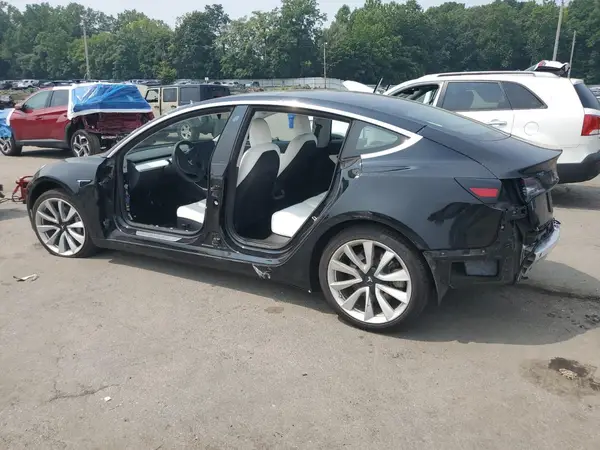 5YJ3E1EB9LF787924 2020 TESLA MODEL 3 - Image 2