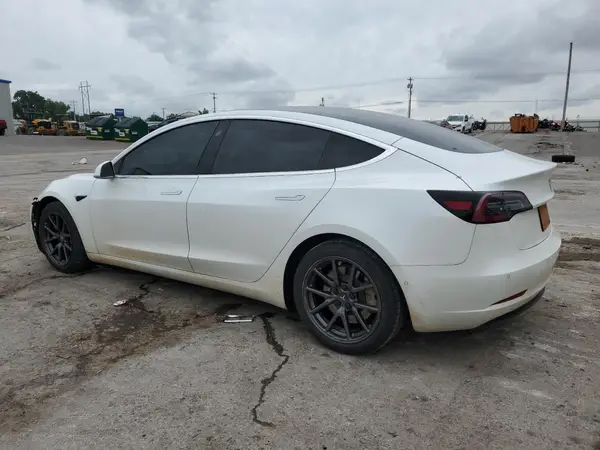 5YJ3E1EB9LF790600 2020 TESLA MODEL 3 - Image 2