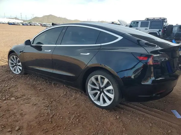 5YJ3E1EB9LF790824 2020 TESLA MODEL 3 - Image 2