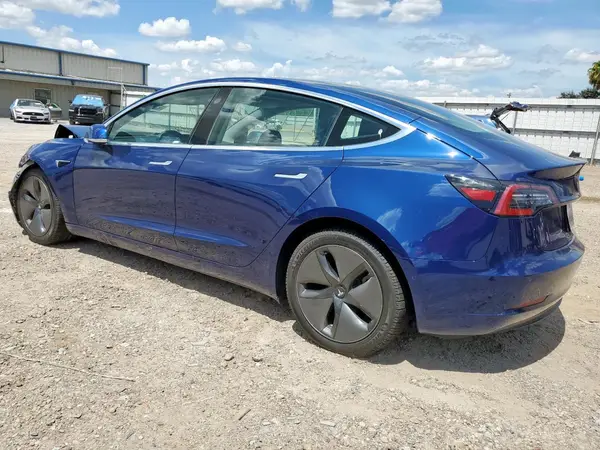 5YJ3E1EB9LF793612 2020 TESLA MODEL 3 - Image 2
